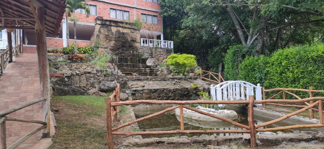 Hotel Campestre Umpala San Gil Exterior photo